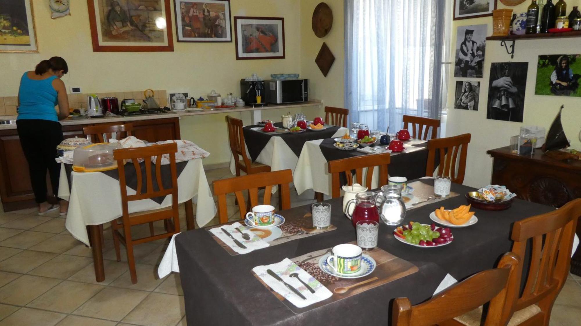 Bed & Breakfast B&B Oliena 2*