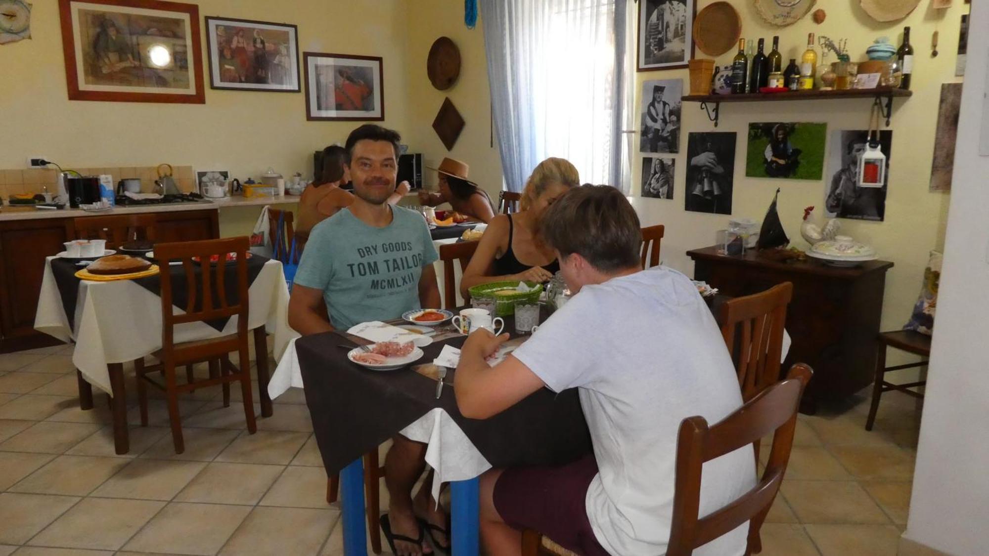 Bed & Breakfast B&B Oliena 2*